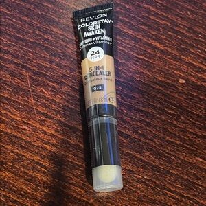 Revlon Skin Awaken Concealer with Caffeine and Vitamin C